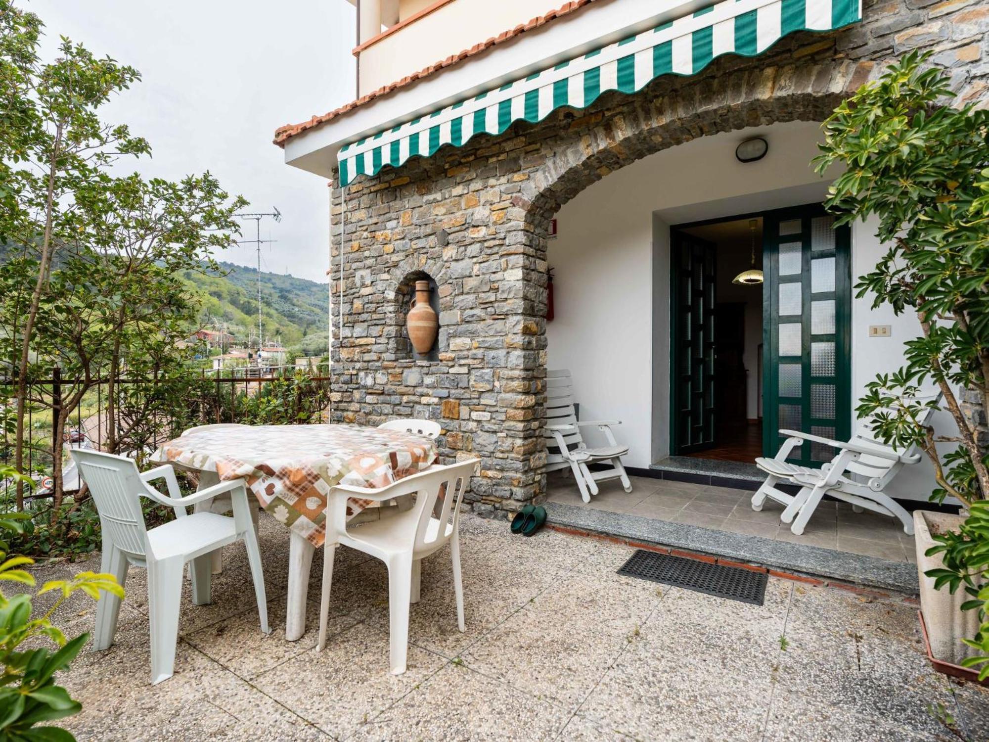 Apartment La Colombera - Dia142 By Interhome Diano Castello Exterior foto